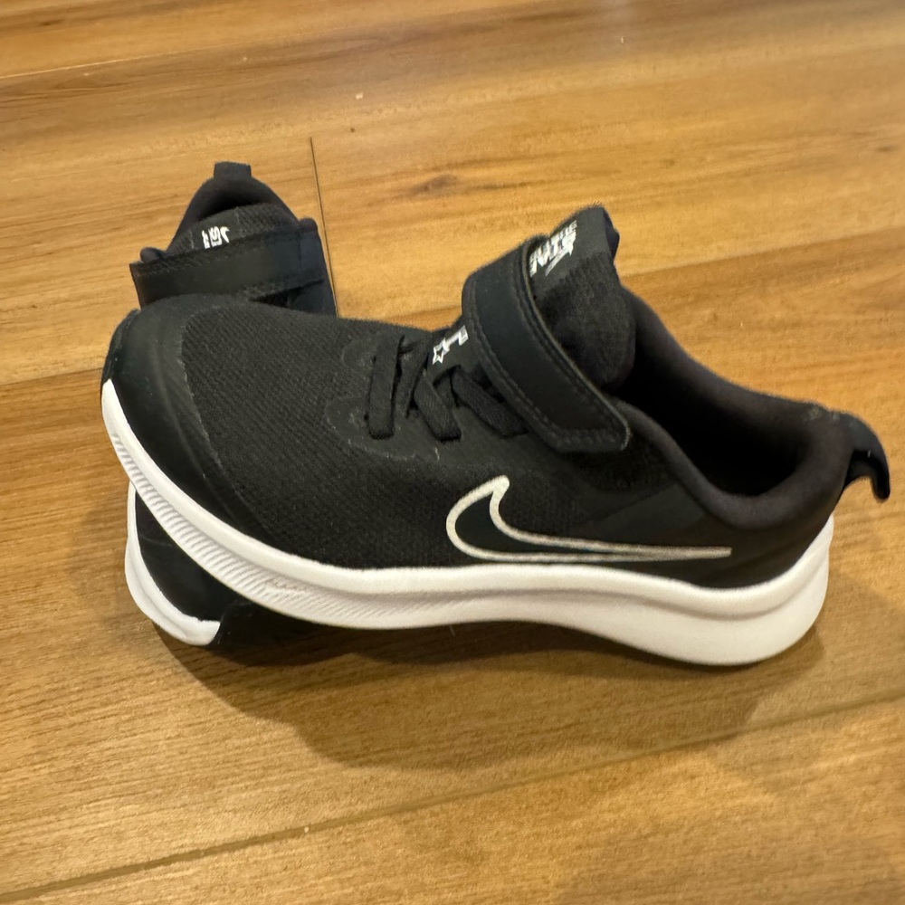 Nike starrunner sneakers size 12C
